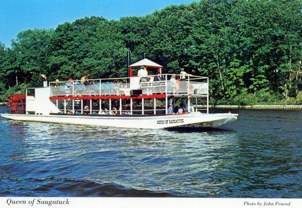 Queen Of Saugatuck Stern Wheeler (newer photo)